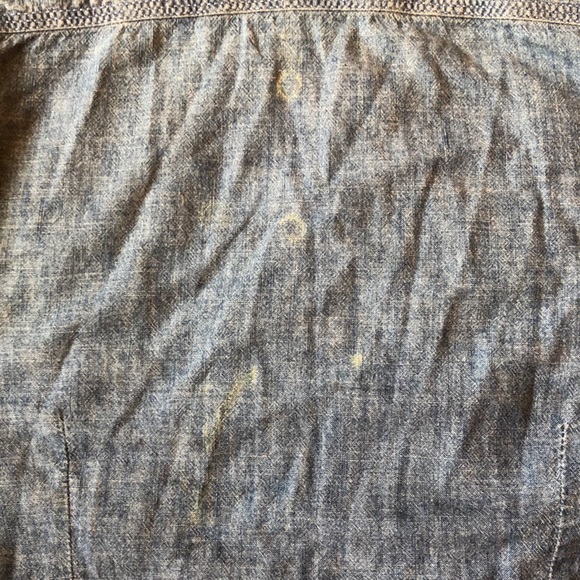 🍁American Eagle Button-up blue jean blouse🍁 - Picture 5 of 5